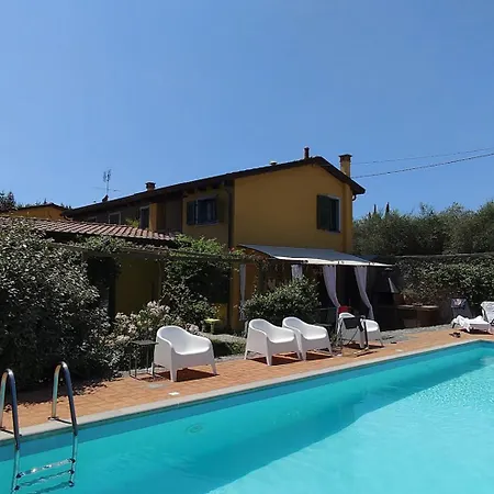 Artvillaarmonia Sarzana, Piscina Esclusiva ヴィラ *