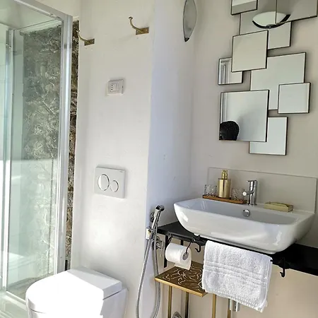 Artvillaarmonia Sarzana, Piscina Esclusiva * サルツァーナ