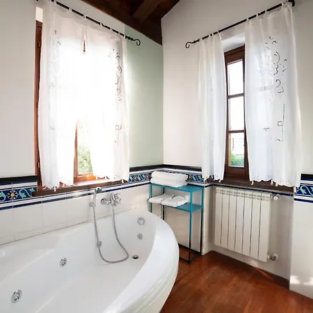 Artvillaarmonia Sarzana, Piscina Esclusiva *