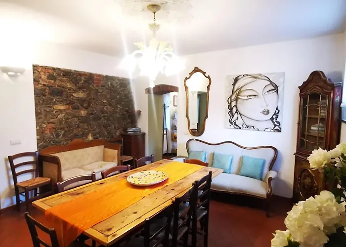 Artvillaarmonia Sarzana, Piscina Esclusiva *