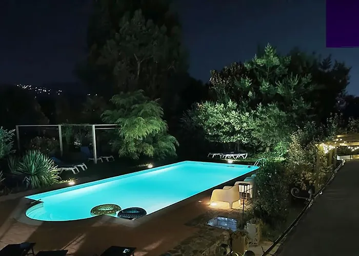 Artvillaarmonia Sarzana, Piscina Esclusiva Вилла Сарцана