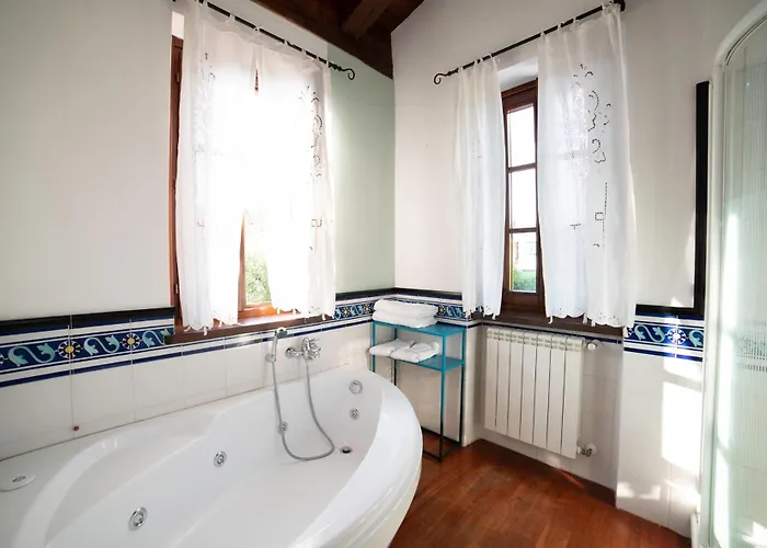 Artvillaarmonia Sarzana, Piscina Esclusiva *