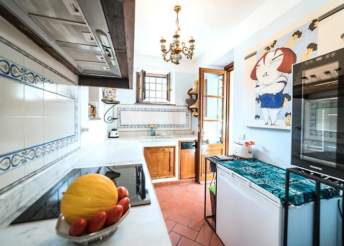 Artvillaarmonia Sarzana, Piscina Esclusiva Βίλα