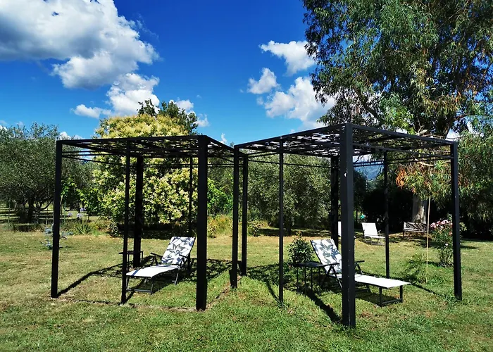 Artvillaarmonia Sarzana, Piscina Esclusiva * Сарцана